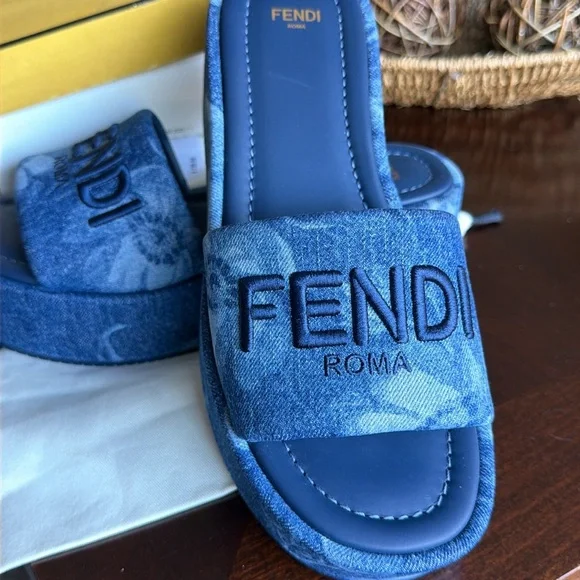Fendi Blue denim sandals NWT size 40 - Picture 6 of 8
